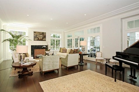 Imagen de Harrison Ford y su casa de madera de lujo en Los Ángeles en Canexel casa de madera de harrison ford