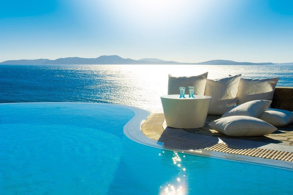 infinity pool