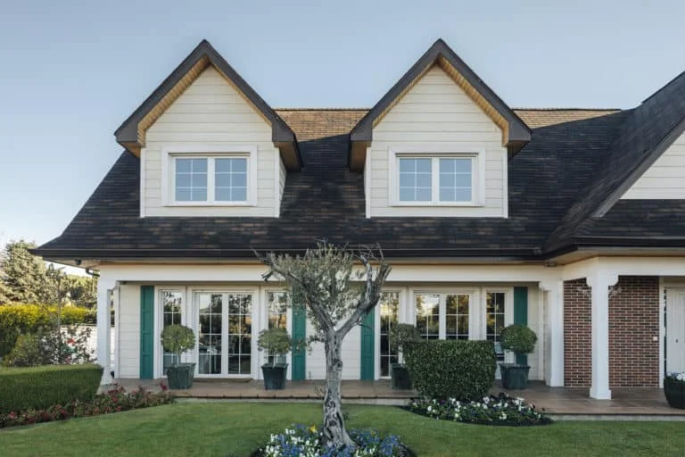 Imagen de Arquitectura sostenible en Madrid: 5 proyectos que están marcando tendencia en Canexel casa de madera sostenible madrid